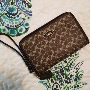 Coach phone holder wristlet and wallet